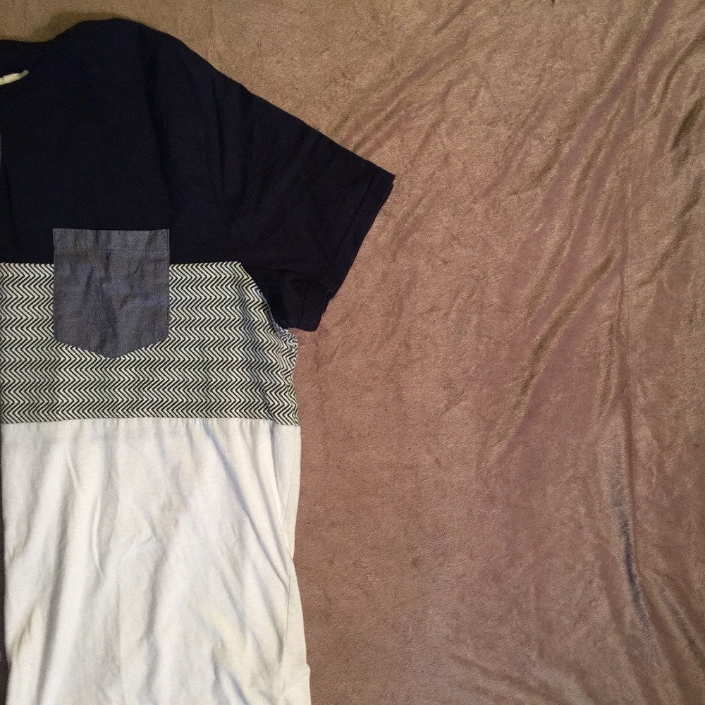 Good Fellow & Co Tee Shirt